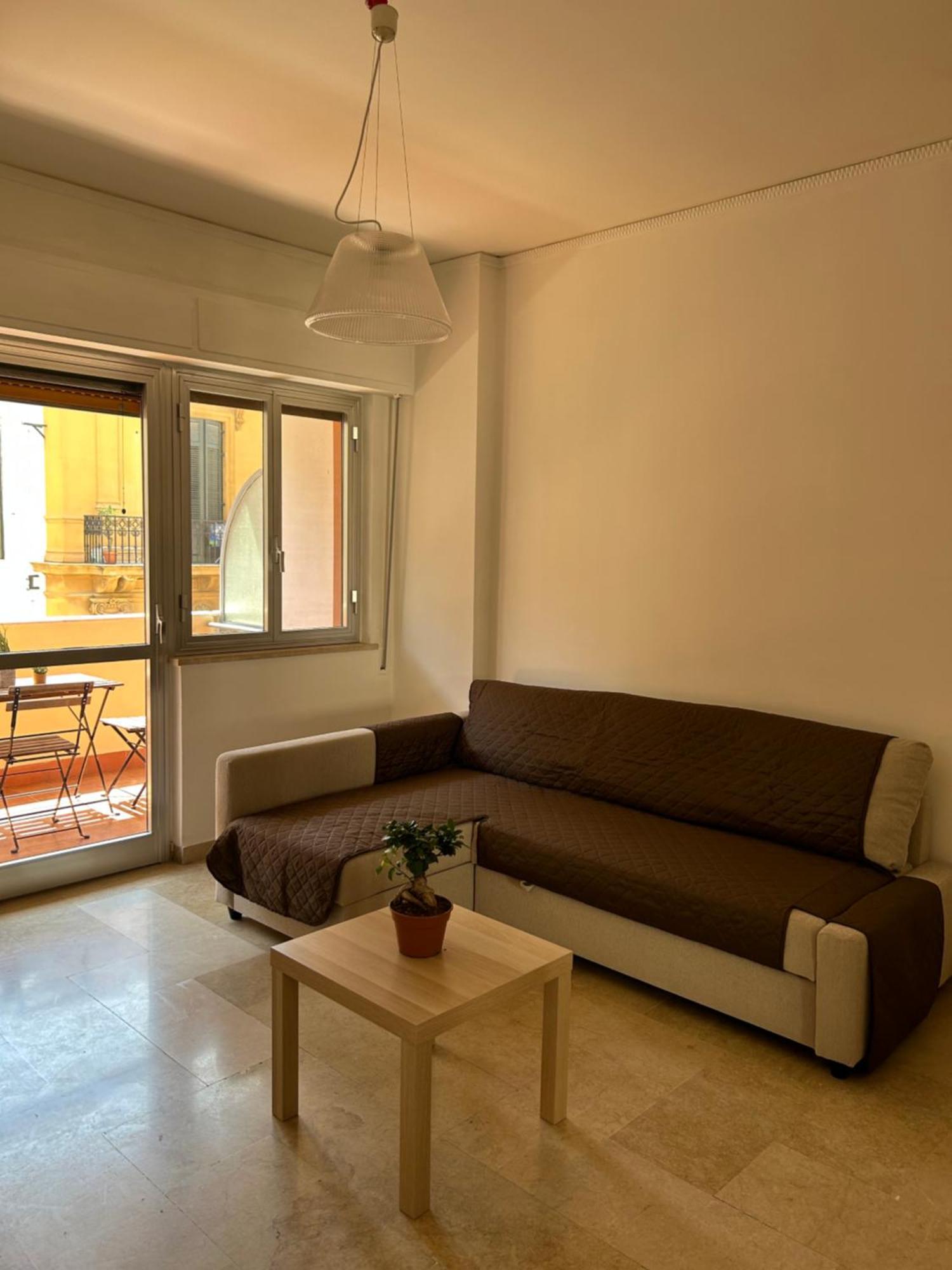 4 Country Side - Center Apartment